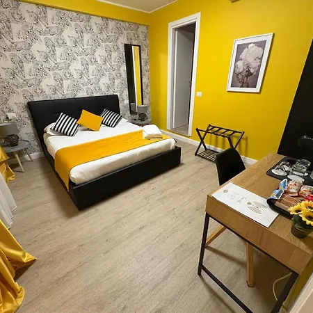 Casa Flowers 3*