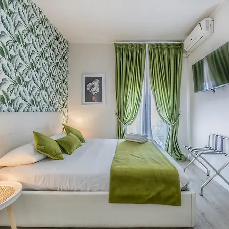 Casa Flowers 3*